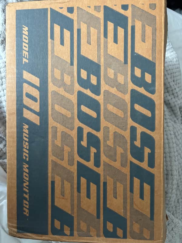 Bose Model 101 Music Monitor Mountable Speaker Black Pair image 1