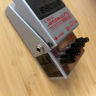 Boss SYB-3 Bass Synthesizer (Pink or Dark Gray Label) 1996 - 2001 - Silver image 6
