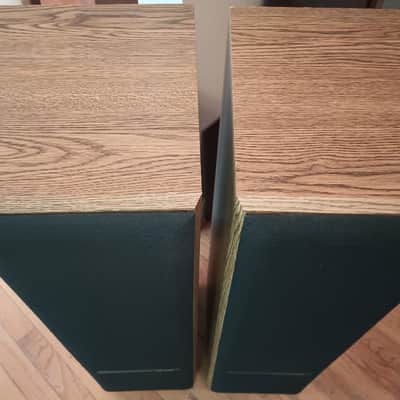 Polk RTA 8T speakers in excellent condition - 1980's image 5