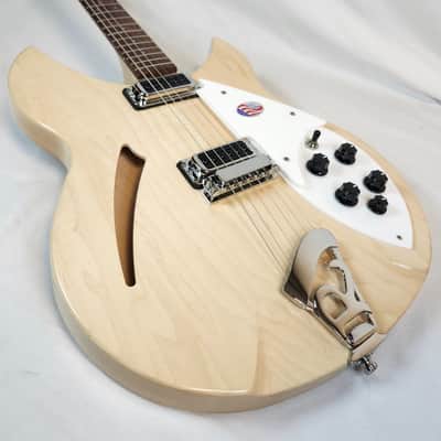 Rickenbacker 330 Maple Glo Semi-Hollow Guitar, w/HSC image 10