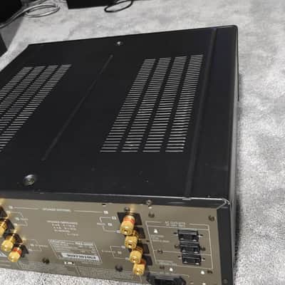 Denon PMA-2000R stereo integrated amplifier with power cord AND REMOTE! image 2