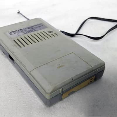 Vintage Sound Design AM FM Transistor Radio Model 2145 – B image 7