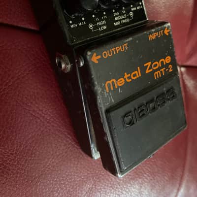 Boss MT-2 Metal Zone  Eq Distortion Effects Pedal image 10