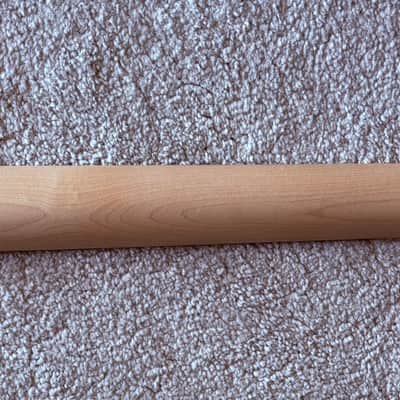 True Temperament Reverse T-Neck 2025 - Maple image 9
