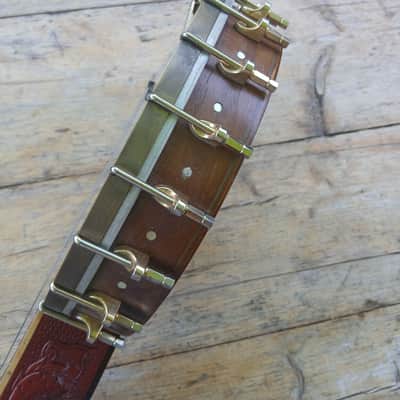 Long neck banjo - E tuned - vintage body and lovely carved neck Unbranded 70's maybe - Brass image 5