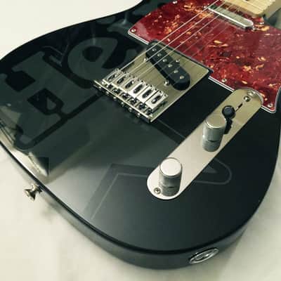 2010 FENDER Standard Telecaster "Heineken" Special Edition Made in Mexico. Great Condition ! ... image 12