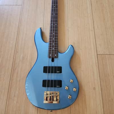 2000s Yamaha BBG4S-II Bass in Lake Placid Blue Active 9v BBG4 BBG4A-II BBNE Excellent image 1