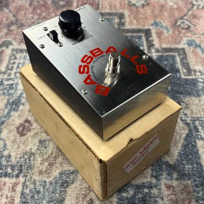 1979 Electro-Harmonix Bassballs Vintage Twin Dynamic Filter Bass Guitar Effects Pedal w/ Box & Paperwork! image 1