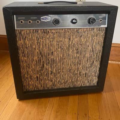 Marvel Multivox / Premier vintage tube amp Model 45 1960’s - Black Fleck image 3