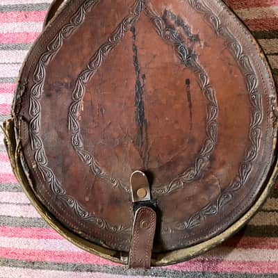 Antique 1890's M&W Bull's Head Leather Tooled Banjo Case image 5