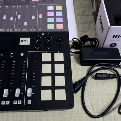 RODE RODECaster Pro 1 Integrated Podcast Production Studio 2023 - Present - Black image 6