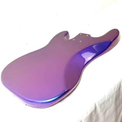 Fender Precision Bass Body Refin 1966 - Flip-Flop Blue/ Purple image 3