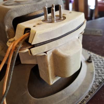 Bell & Howell Rare 138 C Commercial Projector Tube Amp and original Magnavox field coil speaker, grill 1945 image 12