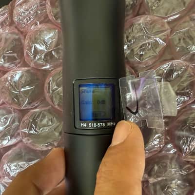 Shure UR2 Wireless Handheld Microphones with KSM9 Capsules – H4 Band, worldwide shipping image 3