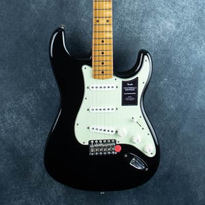 Fender Limited Edition Vintera II Road Worn 60 Strat Black MX25069707 image 1