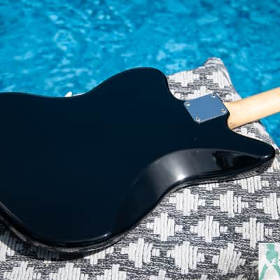 Fender Inoran Jazzmaster - Made in Japan w AVRI '65 Jazzmaster Pickups - Pro Set Up w Perfect Frets/Action/Intonation! image 7