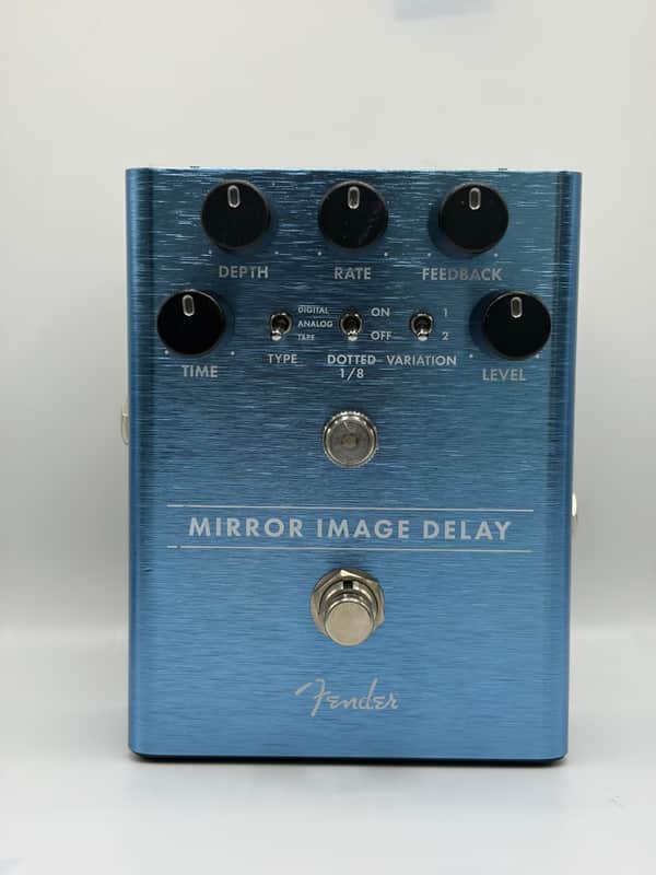 Fender Mirror Image Delay