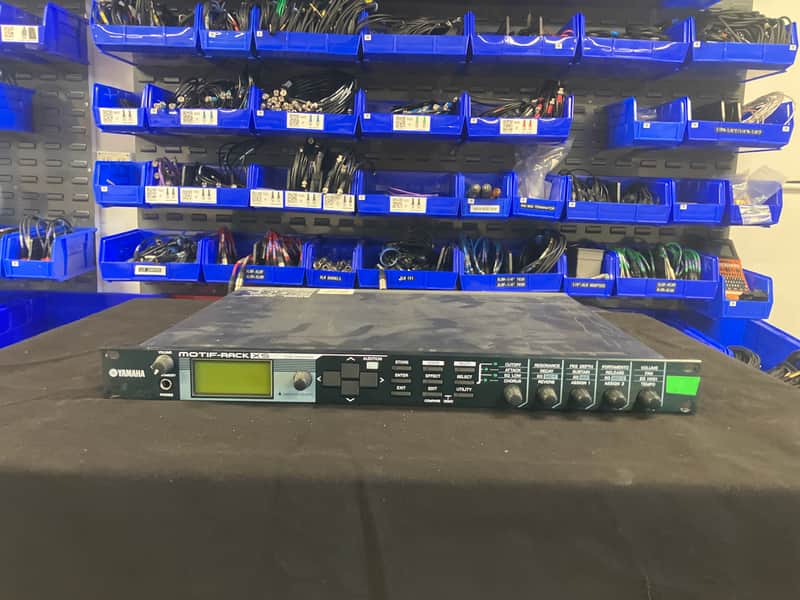 Yamaha Motif-Rack XS (1U tone generator module), serial UASL01025, Made in Japan. mid 2000s - Dark Green