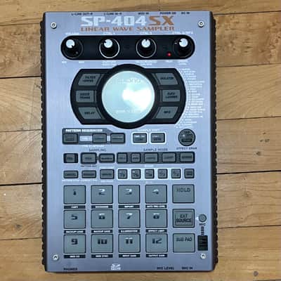 Roland SP-404SX Linear Wave Sampler | Reverb