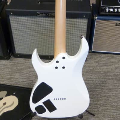 Ibanez RGA 32 Electric Guitar image 3