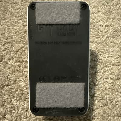 Dunlop 105Q Cry Baby Bass Wah image 3