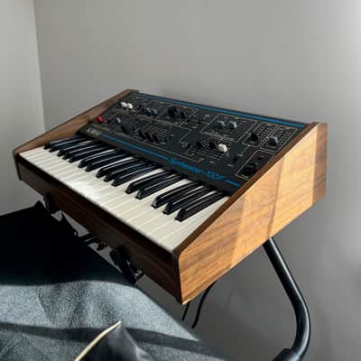 Synthesizer Kawai 100F anno 1979