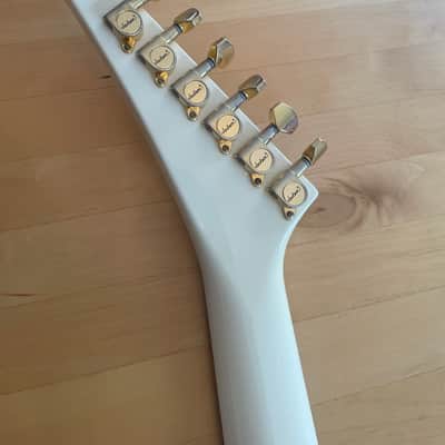 Jackson Pro Series RR5 Rhoads 2003 - 2009 - Ivory with Black Pinstripes image 7