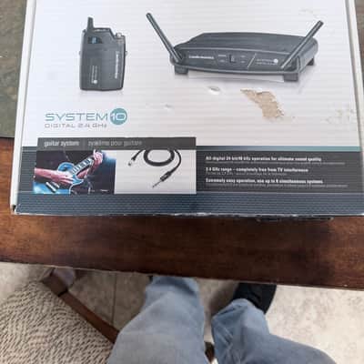 Audio-Technica ATW-1101/G System 10 Digital Wireless Guitar System 2010s - Black image 1