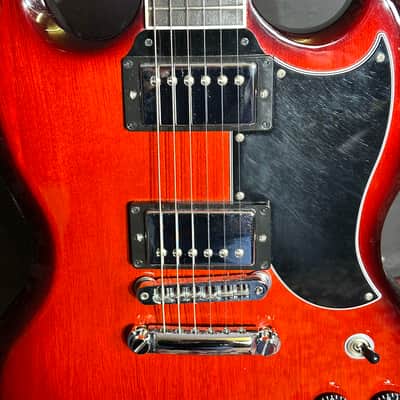 + New Video Gibson 2017 SG Standard Cherry Burst + Locking Tuners + Case image 10