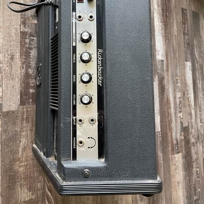 Rickenbacker  PA112 HPM Powered monitor image 5