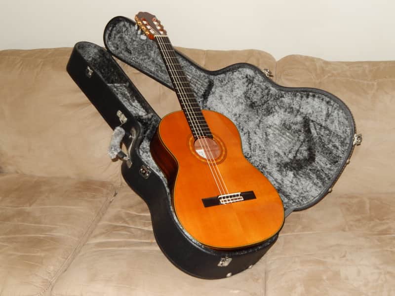 HAND MADE BY EICHI KODAIRA EL300 SUPERB VINTAGE 630MM SCALE CLASSICAL GUITAR image 1