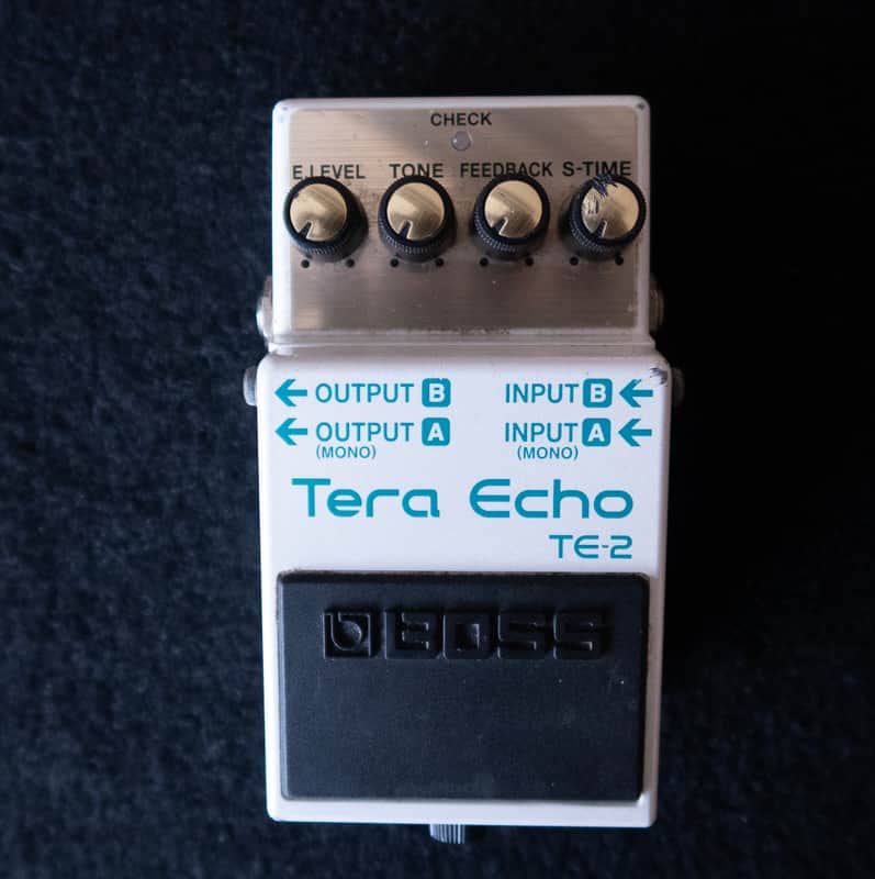 Boss TE-2 Tera Echo 2013 - Present - White image 1