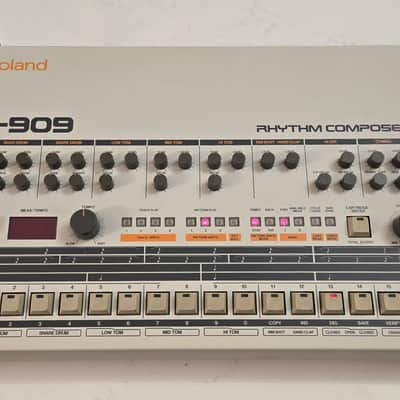 Roland TR-909 Rhythm Composer - Pro Fully Serviced [SN 415783] - Free shipping US & Canada