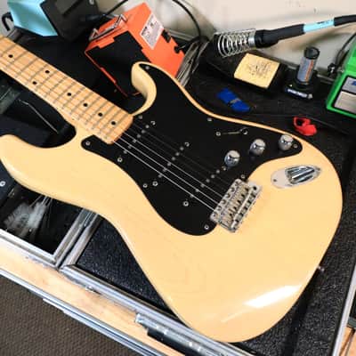 1992 Fender Custom Shop Masterbuilt Art Esparza Stratocaster Natural image 23