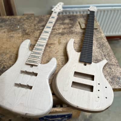 Overwater Progress Series IV Custom 5 String Fretless image 15