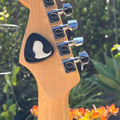 Fender Standard Stratocaster with Rosewood Fretboard 2003 - Brown Sunburst image 8