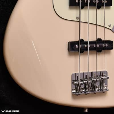 Bacchus BJB-1-RSM/M OWH Universe series Bass Roasted maple neck image 6