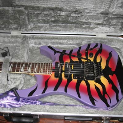 GTX 33 George Lynch Tiger electric guitar with Roadrunner Hard case NICE!! image 12