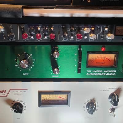 AudioScape 76D FET Compressor — Special Edition Evergreen — Excellent Condition - Evergreen image 2