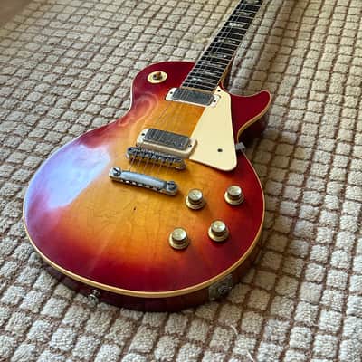 Gibson Les Paul Deluxe 1974 - Sunburst image 2