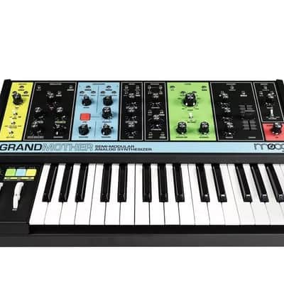 Moog Grandmother Semi-Modular Analog Synthesizer image 2