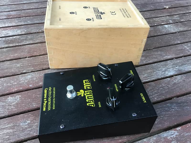 Electro-Harmonix Big Muff Pi V7 (Black Russian)