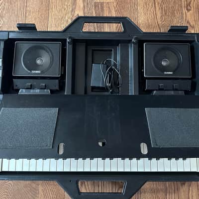 Vintage Casio MT-800 Casiotone Keyboard (1983) – Complete with Detachable Stereo Speakers image 3