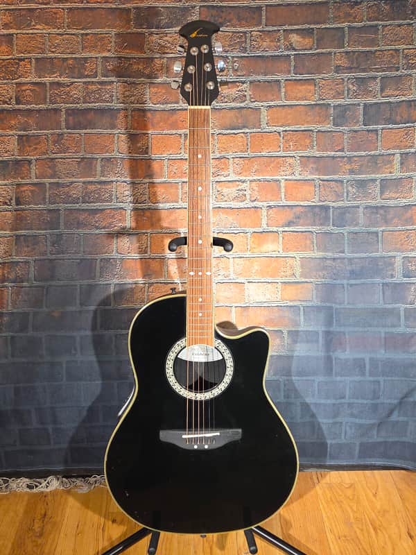 Ovation Celebrity CC057 Bowl-Back Acoustic image 1