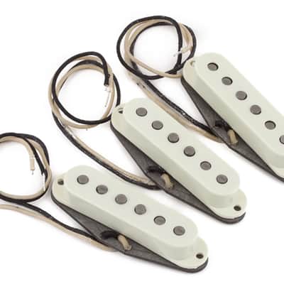099-2237-000 Set of 3 Fender Pure Vintage '65 Strat Pickup Set Vintage White image 2