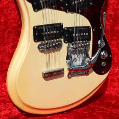 Mosrite Joe Maphis model 1967 - Pearl White image 9
