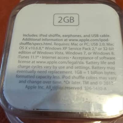 Apple iPod Shuffle 2 GB ME130LL/A Apple in Original Packaging image 3