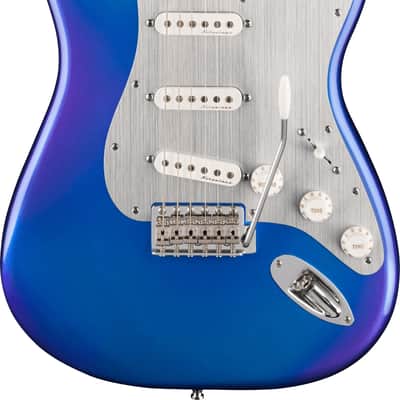 Fender : Limited Edition H.E.R. Stratocaster MN BLU MRLN image 1
