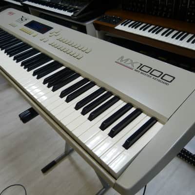 Akai MX1000 76 keys MIDI controller | Reverb