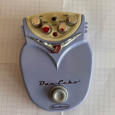 Danelectro Dan Echo 2000s - Lavender Excellent Condition in box image 2